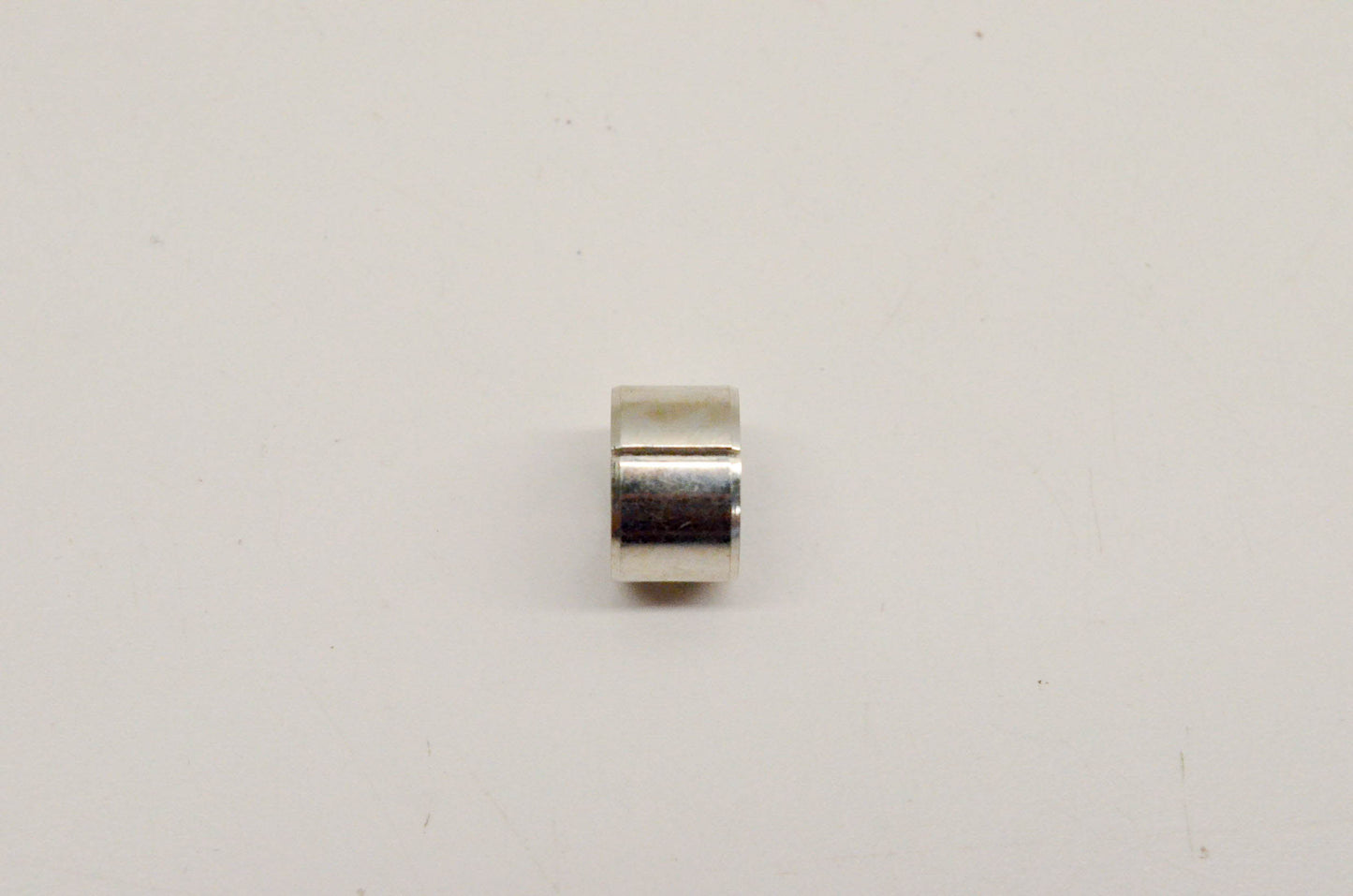 New OEM Yamaha 90380-10002-00 Bush Solid NOS