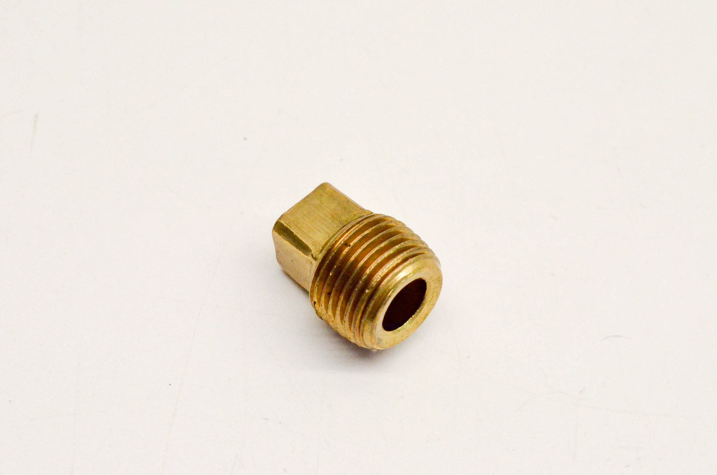 New OEM Honda 90183-HM5-850 Bolt Arrester NOS