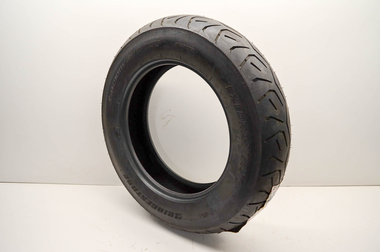 Bridgestone 3060236, 150/90-B15M/C 74V Rear Tire Exedra Max 150/90-B15M/C 74V NOS