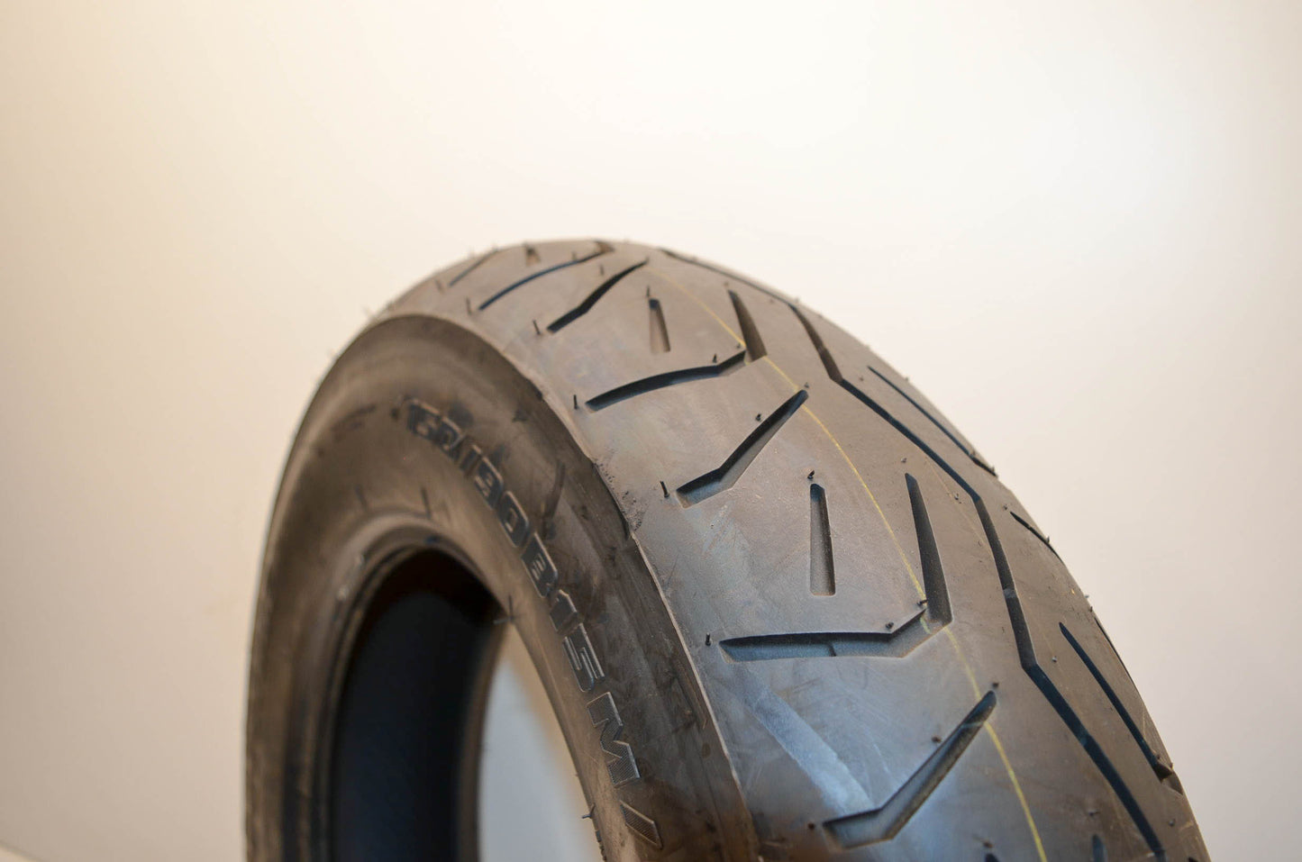 Bridgestone 3060236, 150/90-B15M/C 74V Rear Tire Exedra Max 150/90-B15M/C 74V NOS