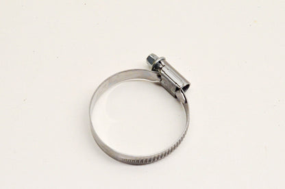 New OEM Yamaha 8KC-RAB04-00-00 Clip Hose NOS