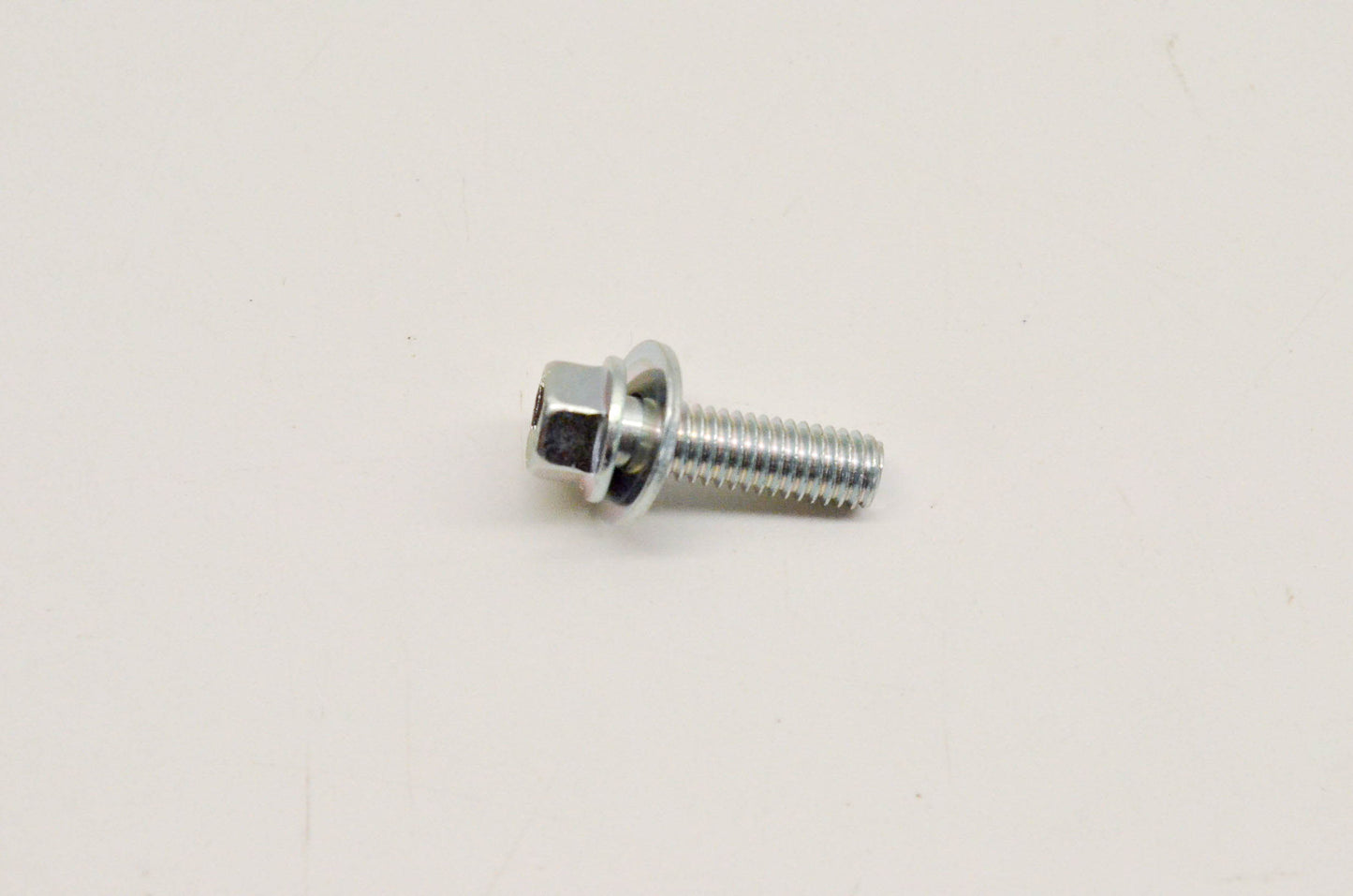 New OEM Yamaha 90119-06149-00 Bolt With Washer NOS