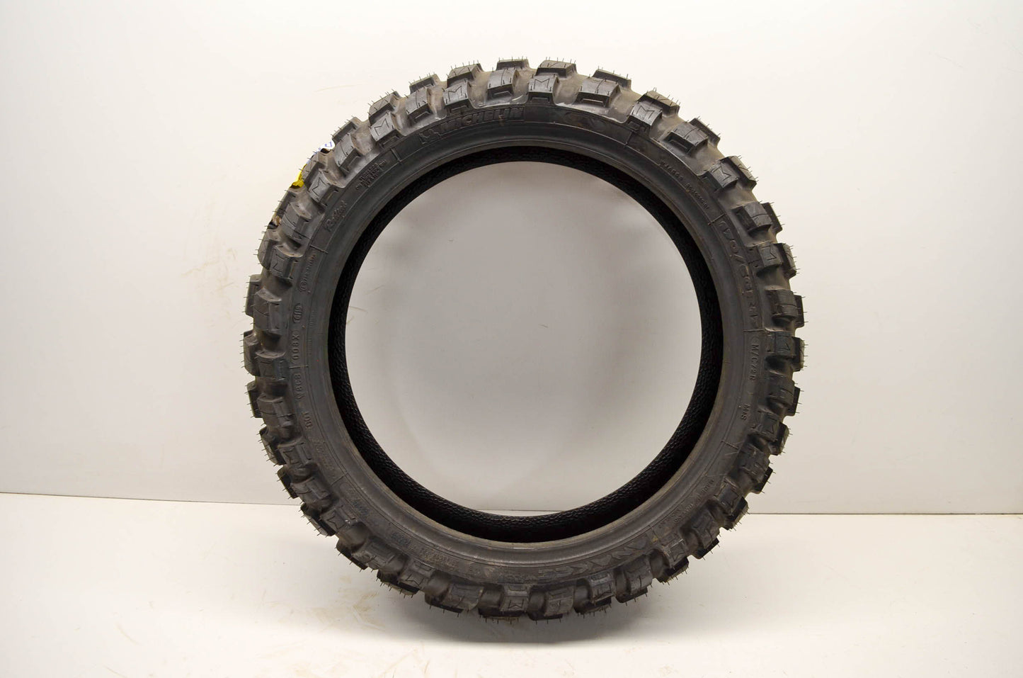 Michelin 87-9110, 170/60-R17M/C-TL/TT Rear Tire Anakee Wild NOS