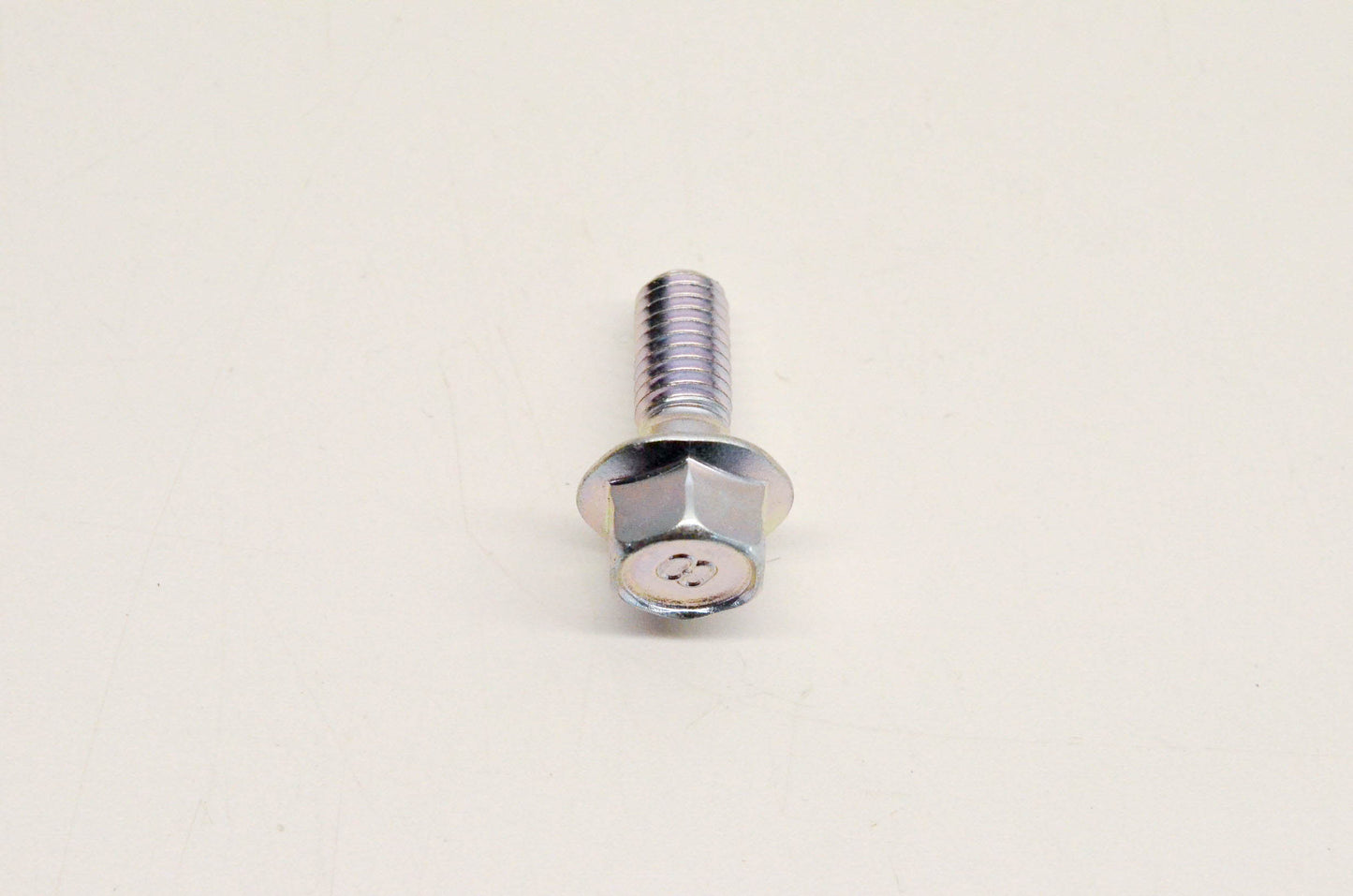 New OEM Yamaha 90105-08184-00 Bolt Flange NOS