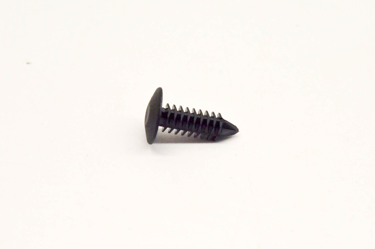 New OEM Yamaha 90269-05003-00 Rivet NOS