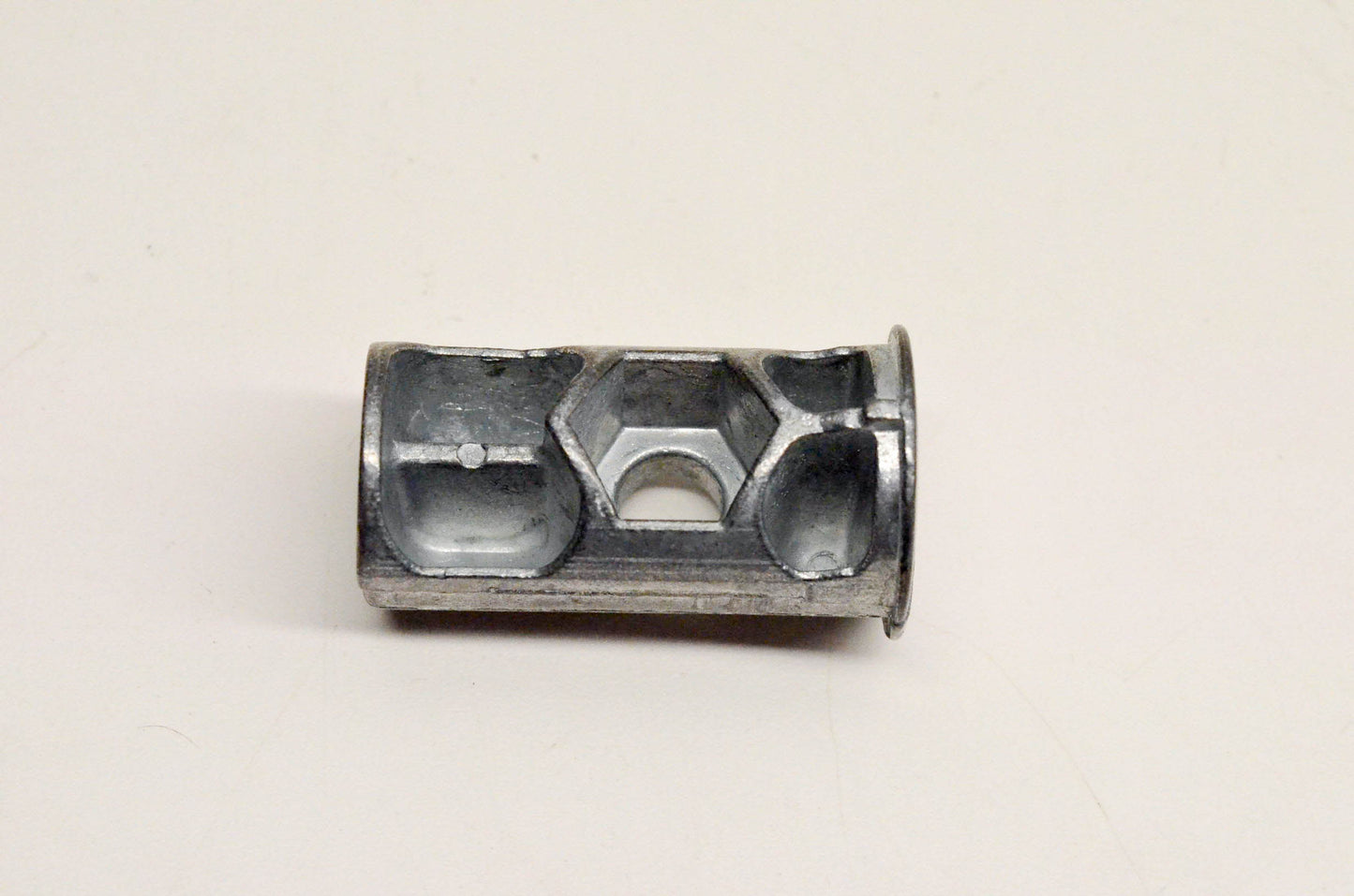 New OEM Arctic Cat 1607-747 Insert Spar M8 NOS