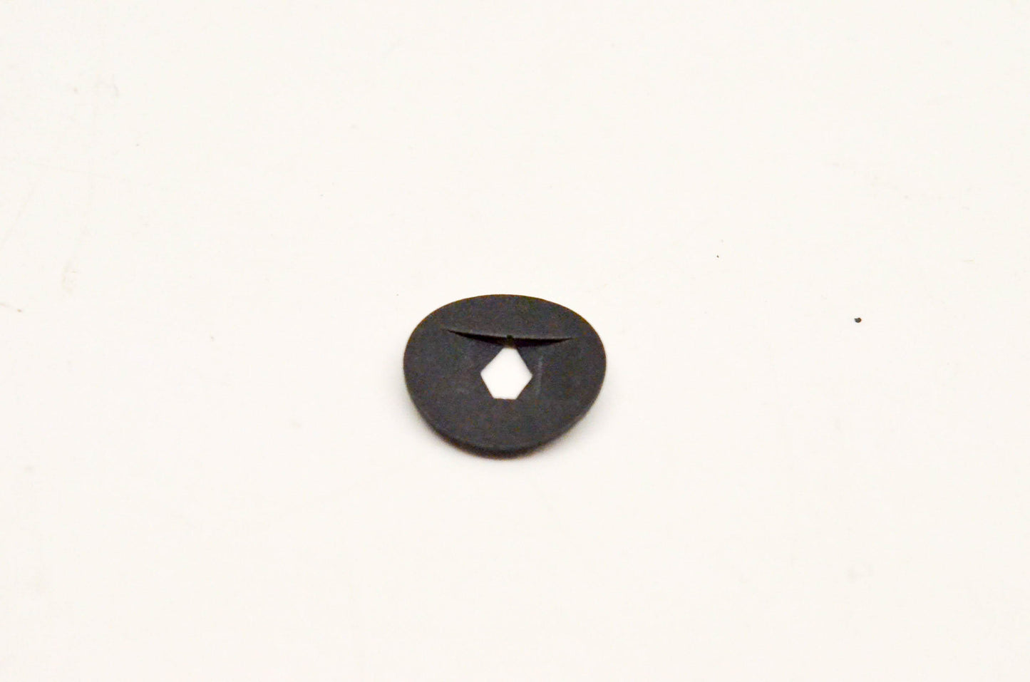 New OEM Yamaha 8JP-RA346-00-00 Nut 0.125 NOS