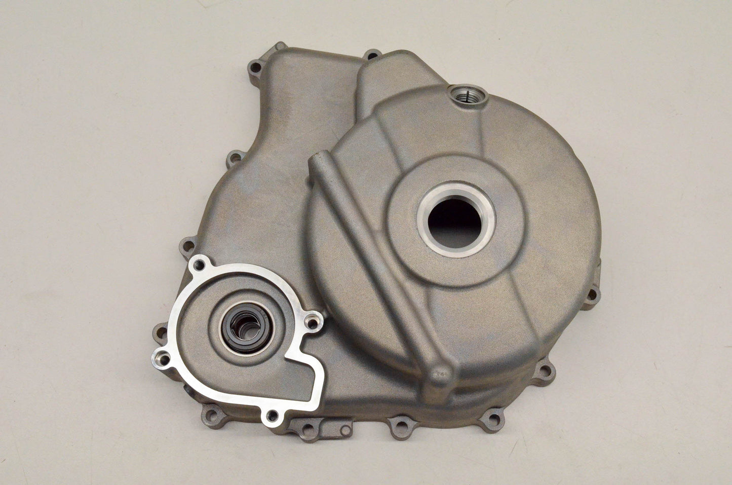 New OEM Arctic Cat 3306-976 Cover Assembly R Crank Case NOS