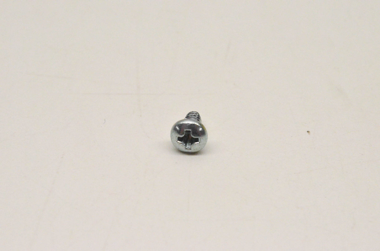 New OEM Arctic Cat 0623-462 Screw Taptite PNPNH 6-32x1/4 W Z&C NOS
