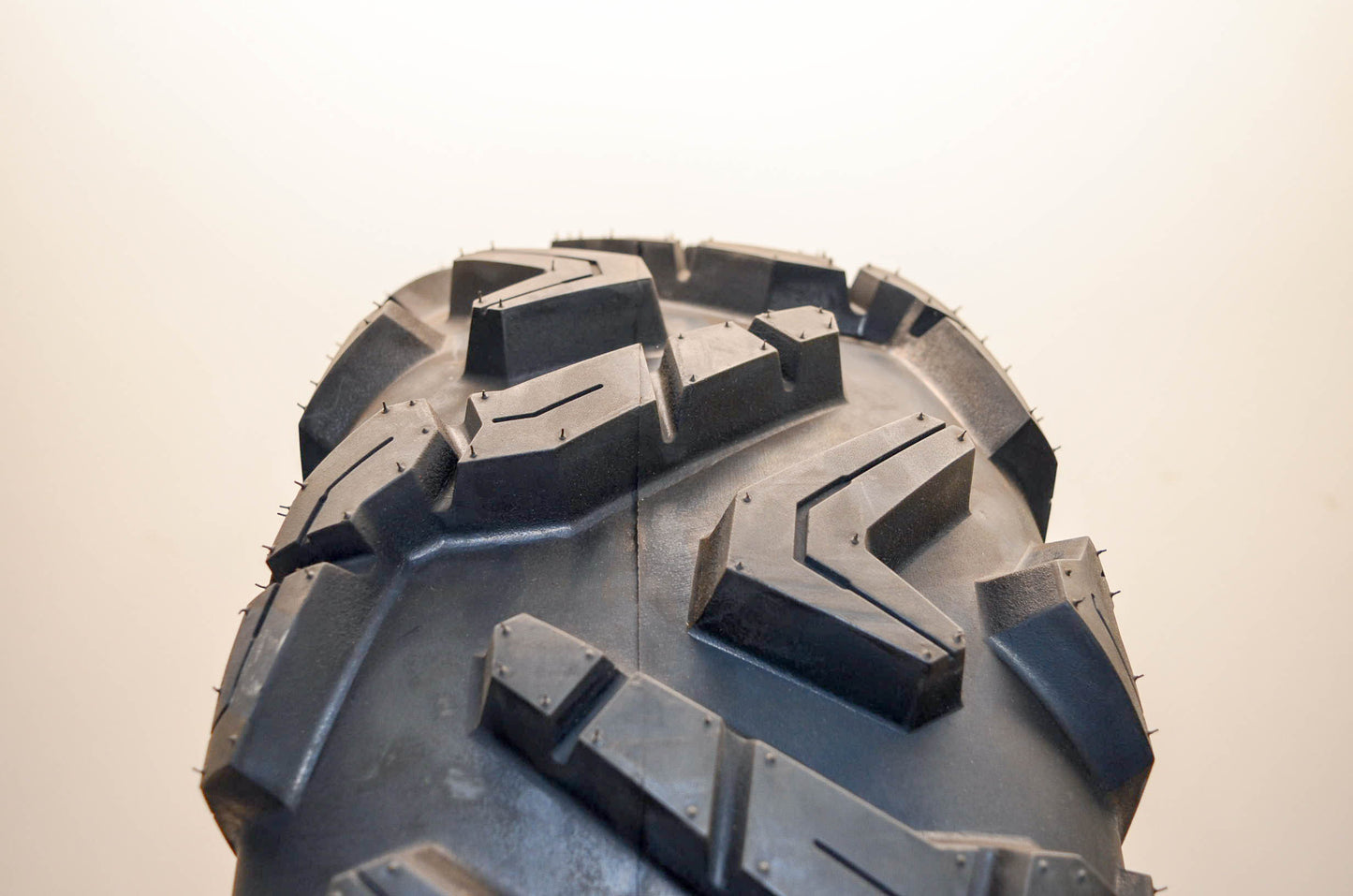 Pro Armour 5415613, 26x9.00-R14 NHS Front Tire Attack 26x9.00-R14 NHS NOS