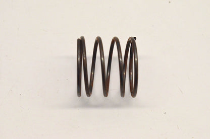New OEM Suzuki 09440-32004 Oil Filter Retainer Spring NOS