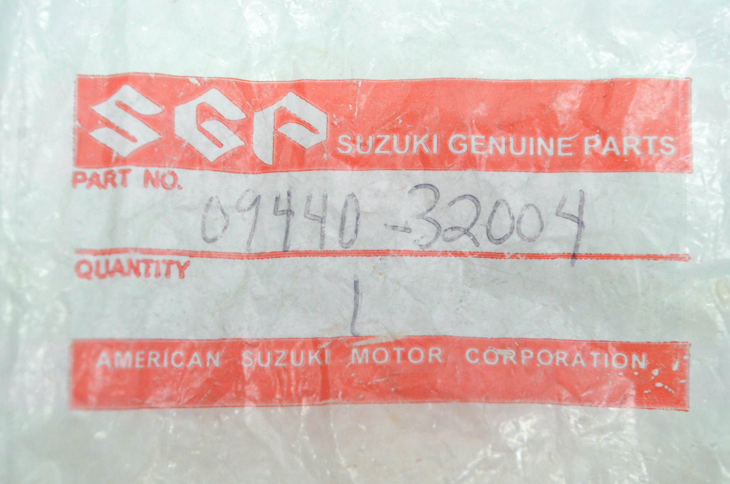 New OEM Suzuki 09440-32004 Oil Filter Retainer Spring NOS