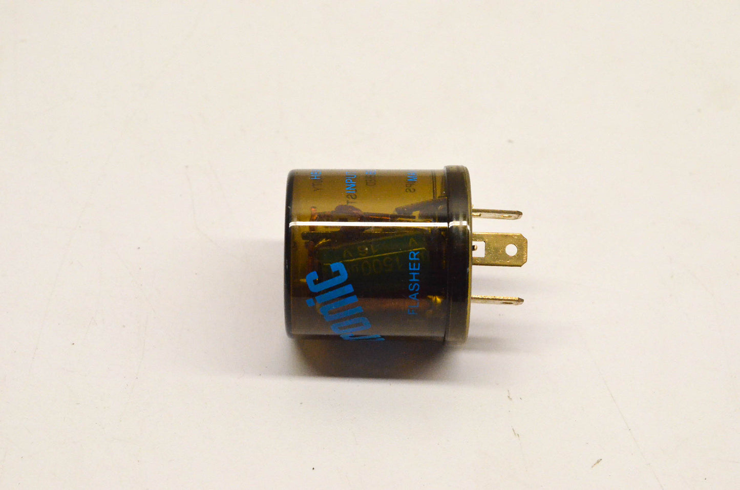 K&S 2020-0064, 24-0002 Electronic Flasher Relay 3 Pin NOS