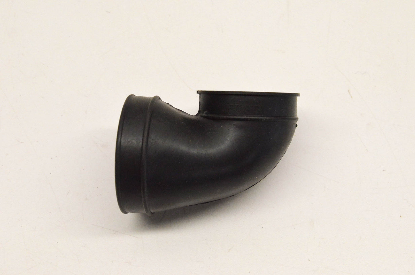 OEM Suzuki 13881-46400 Air Cleaner Tube Outlet