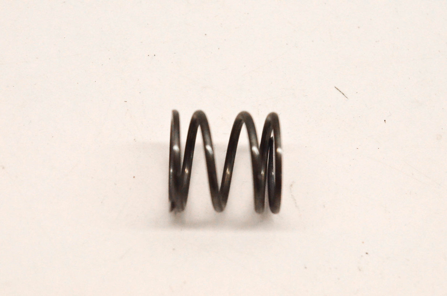 New OEM Suzuki 18153-18900 Friction Spring NOS