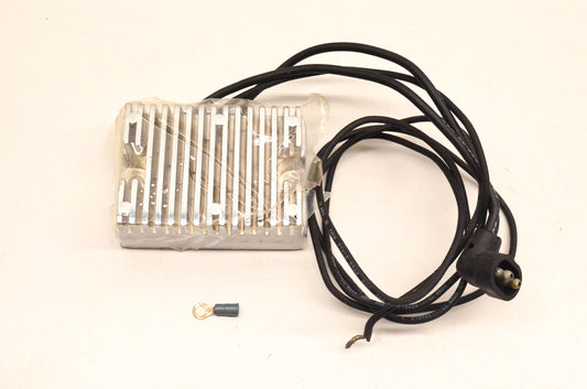 Custom Chrome 25372, 74519-88, 498312 Voltage Regulator NOS