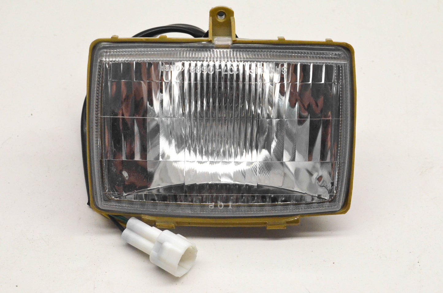 New OEM Yamaha 2HR-84310-50-00 Front Headlight NOS