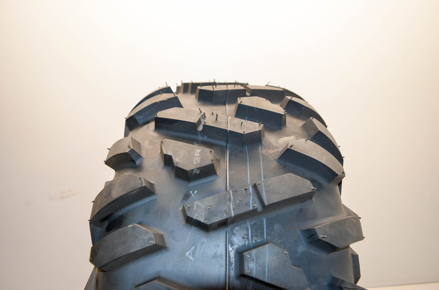 Maxxis 577-0180, AT27x12-R12 Rear Tire Bighorn 27x12-12 NOS