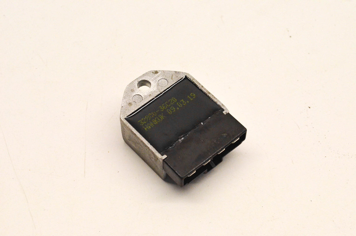 Hyosung 32800-36C20 Regulator Rectifier NOS