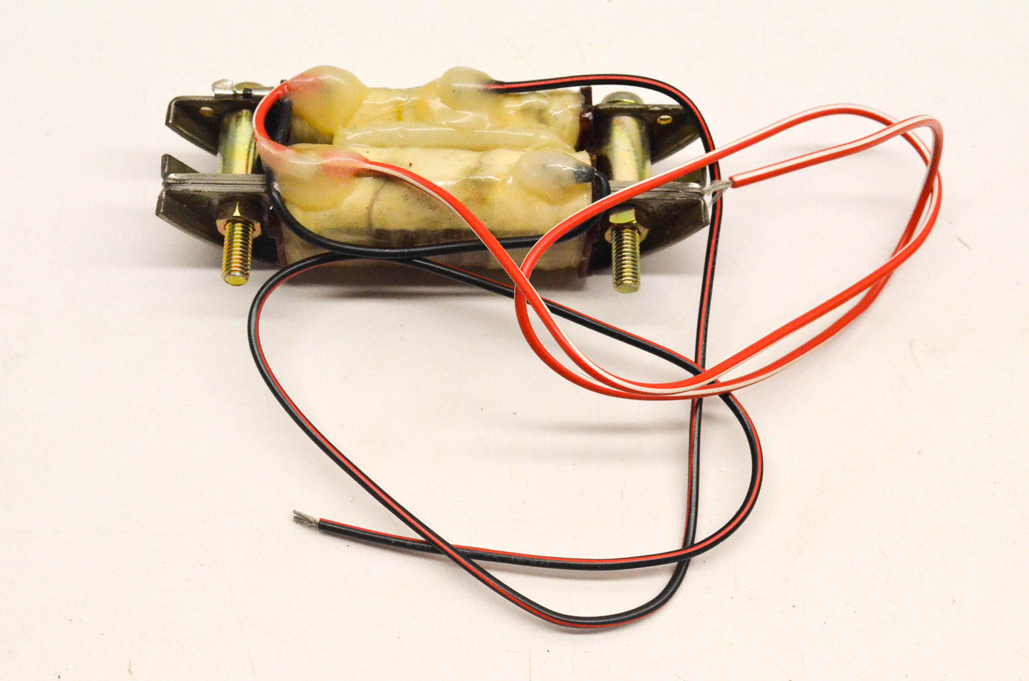 New OEM Suzuki 3004-834, 32160-88013 Ignition Coil NOS