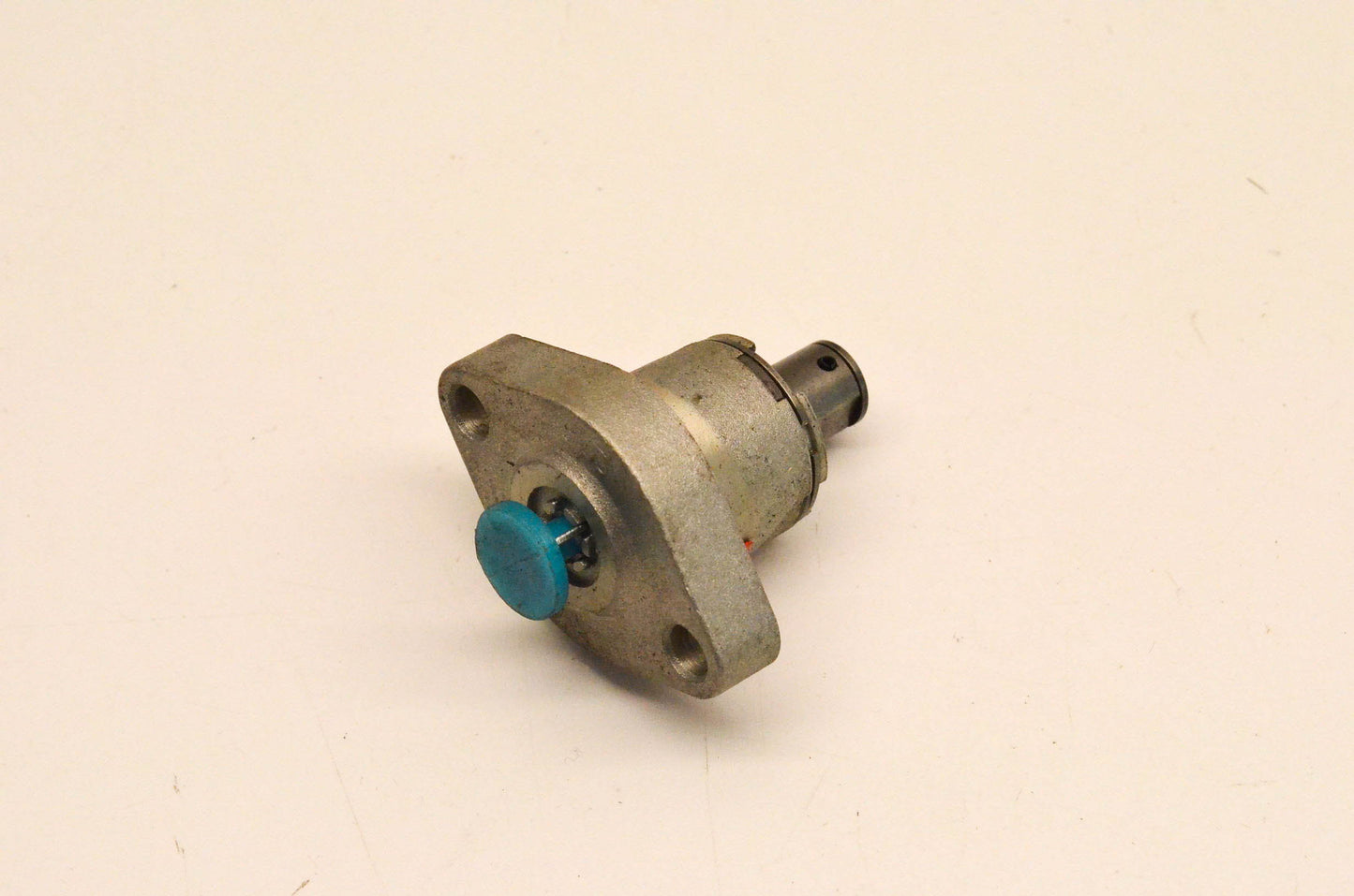 Aftermarket 9202-83W, 9202 83W-70640-1N Distribution Chain Tensioner NOS