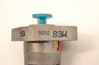 Aftermarket 9202-83W, 9202 83W-70640-1N Distribution Chain Tensioner NOS