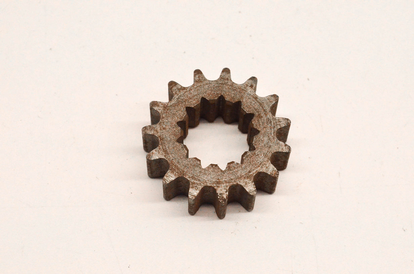 New OEM Arctic Cat 0107-217 Chaincase Sprocket 15T NOS
