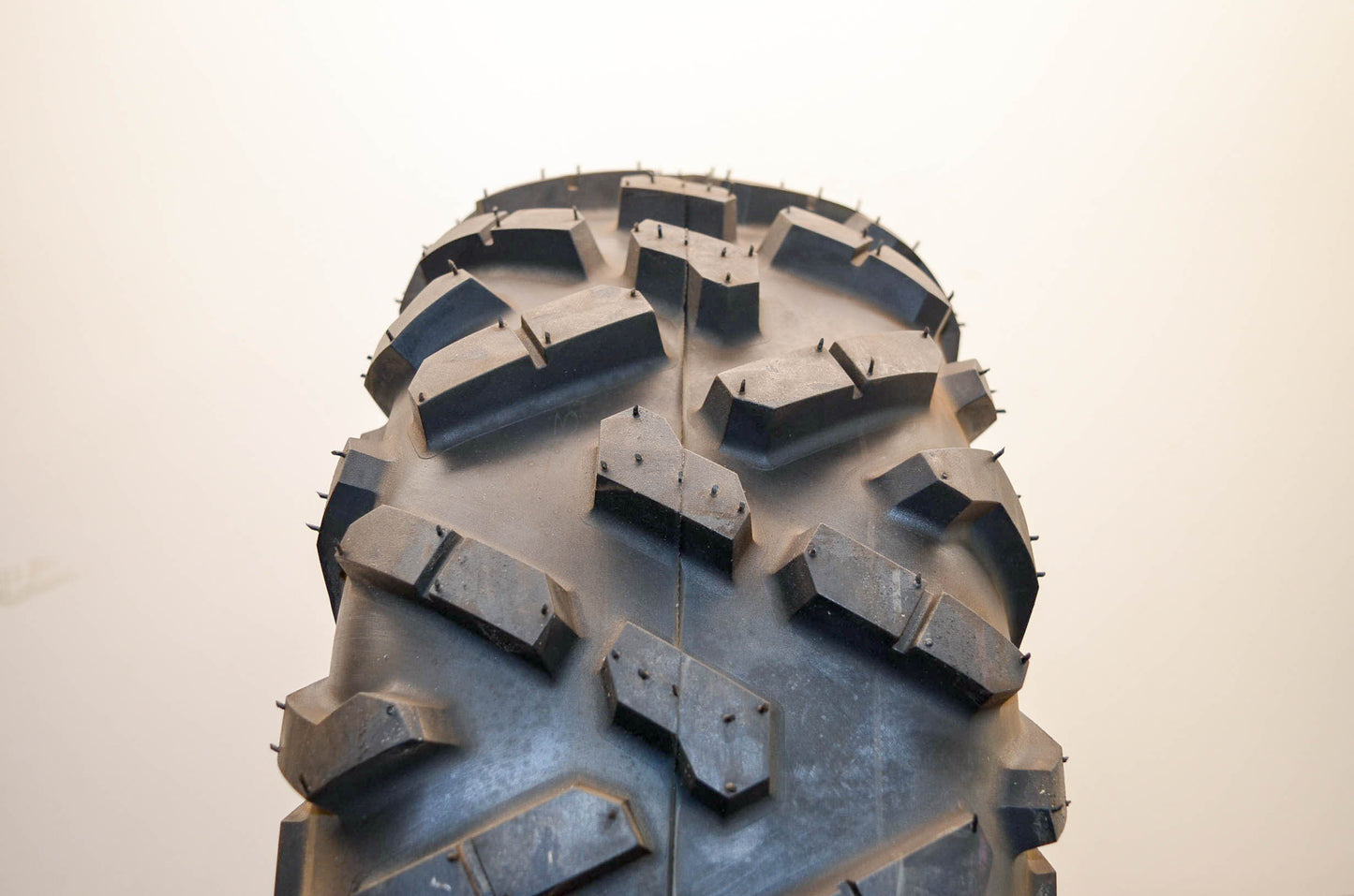 Maxxis 0319-0139, AT26x9-R12, 682681 Front Tire Bighorn 2.0 26x9-12 NOS