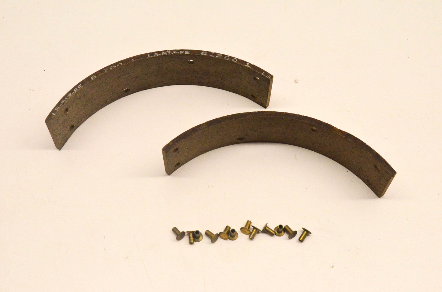 Drag Specialties DS-325395 Rear Brake Lining And Rivets NOS