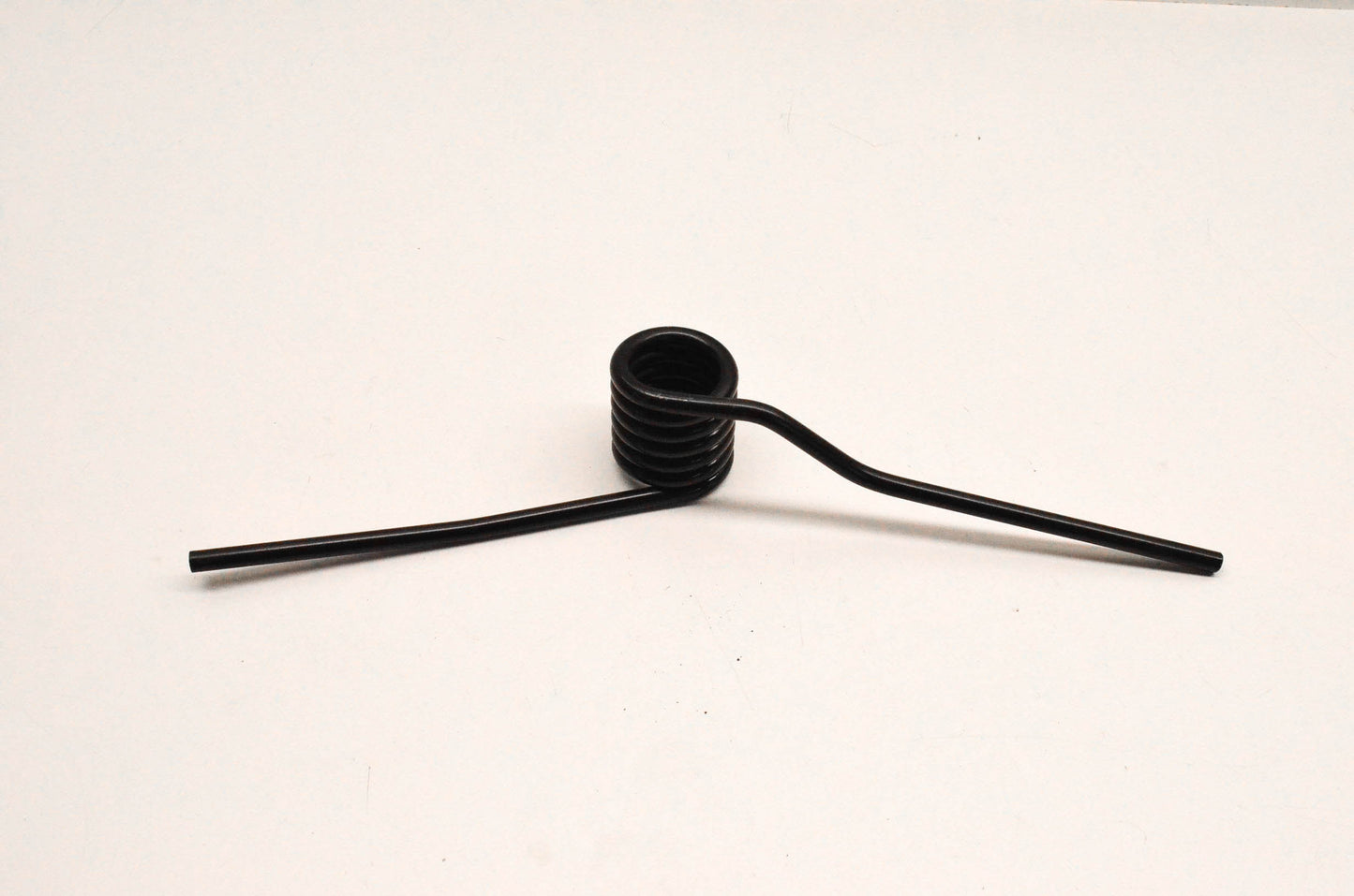 New OEM Yamaha 90508-85628-00 Torsion Spring NOS