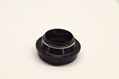 New OEM Yamaha 35C-46297-00-00 Dust Cover NOS