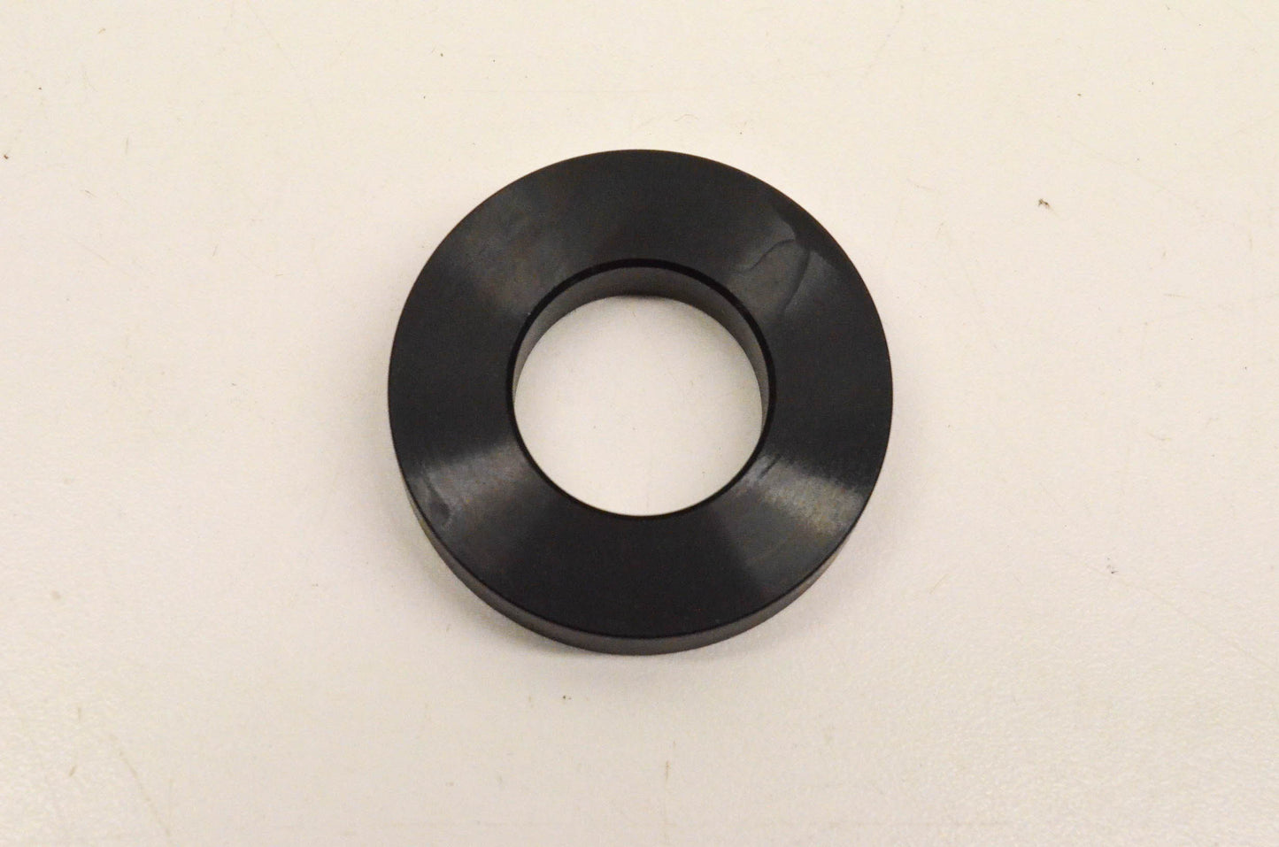 New OEM Yamaha 5S7-2583B-00-00 Calliper Collar NOS