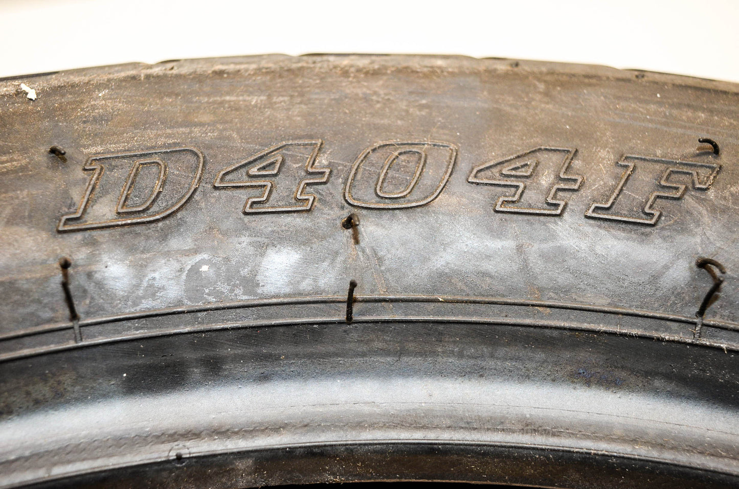 Dunlop 0305-0003, 120/90-18M/C 65H Front Tire D404F 120/90-18M/C 65H NOS