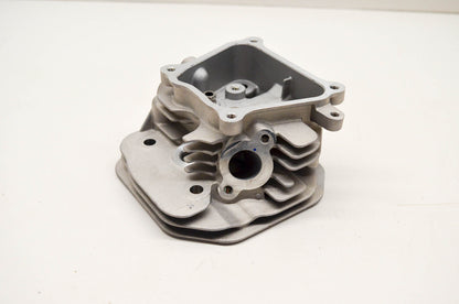 New OEM Yamaha 7DH-E1121-10-00 Head Cylinder NOS
