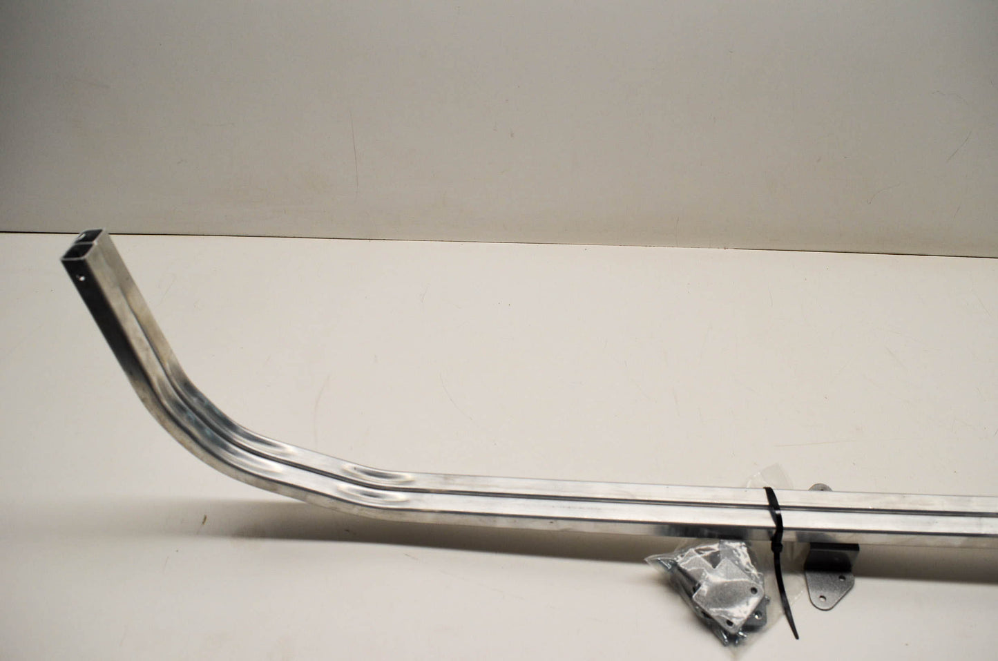 New OEM Yamaha SMA-8ET21-50-10 Tunnel Protector Kit NOS