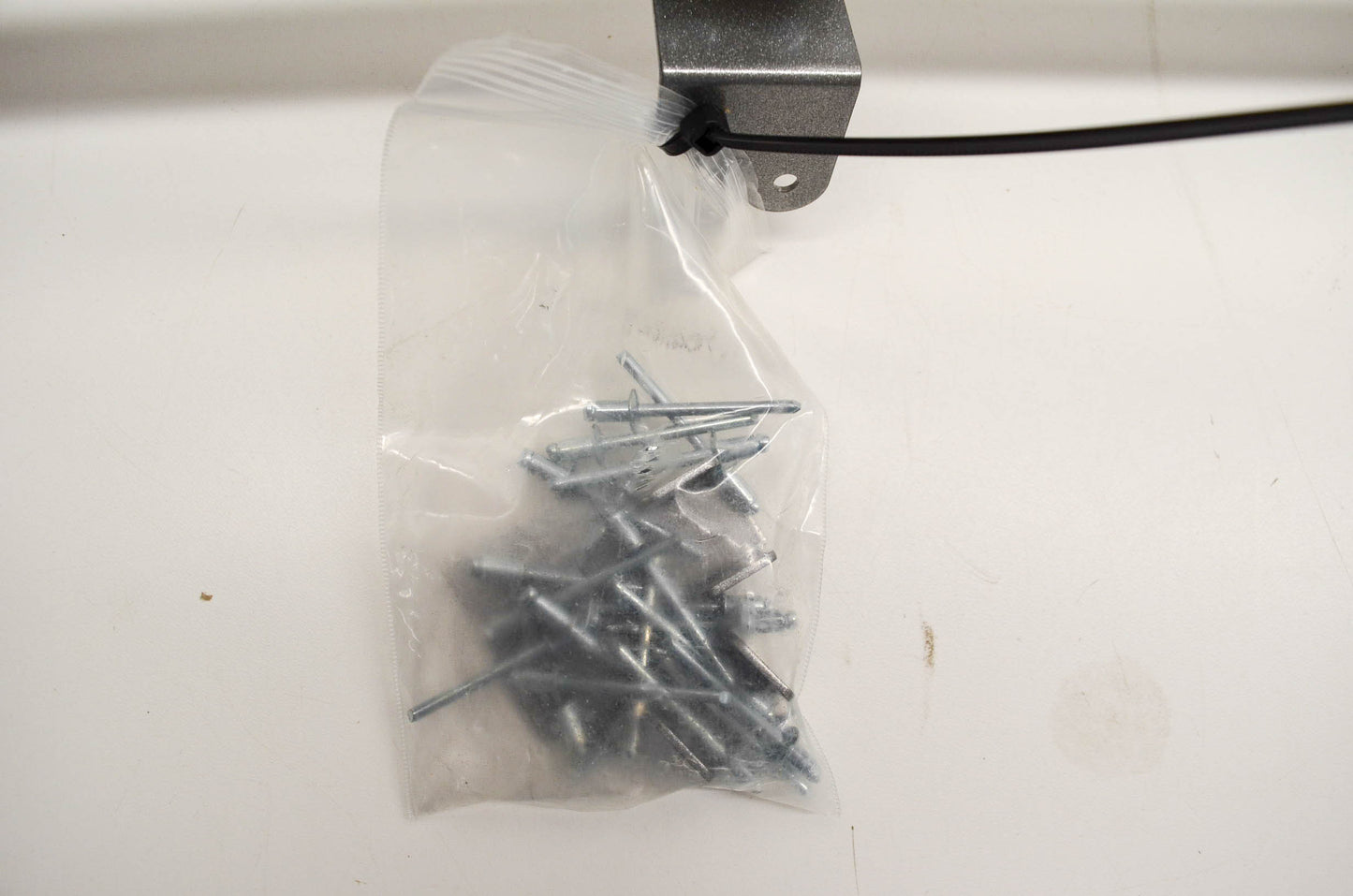 New OEM Yamaha SMA-8ET21-50-10 Tunnel Protector Kit NOS