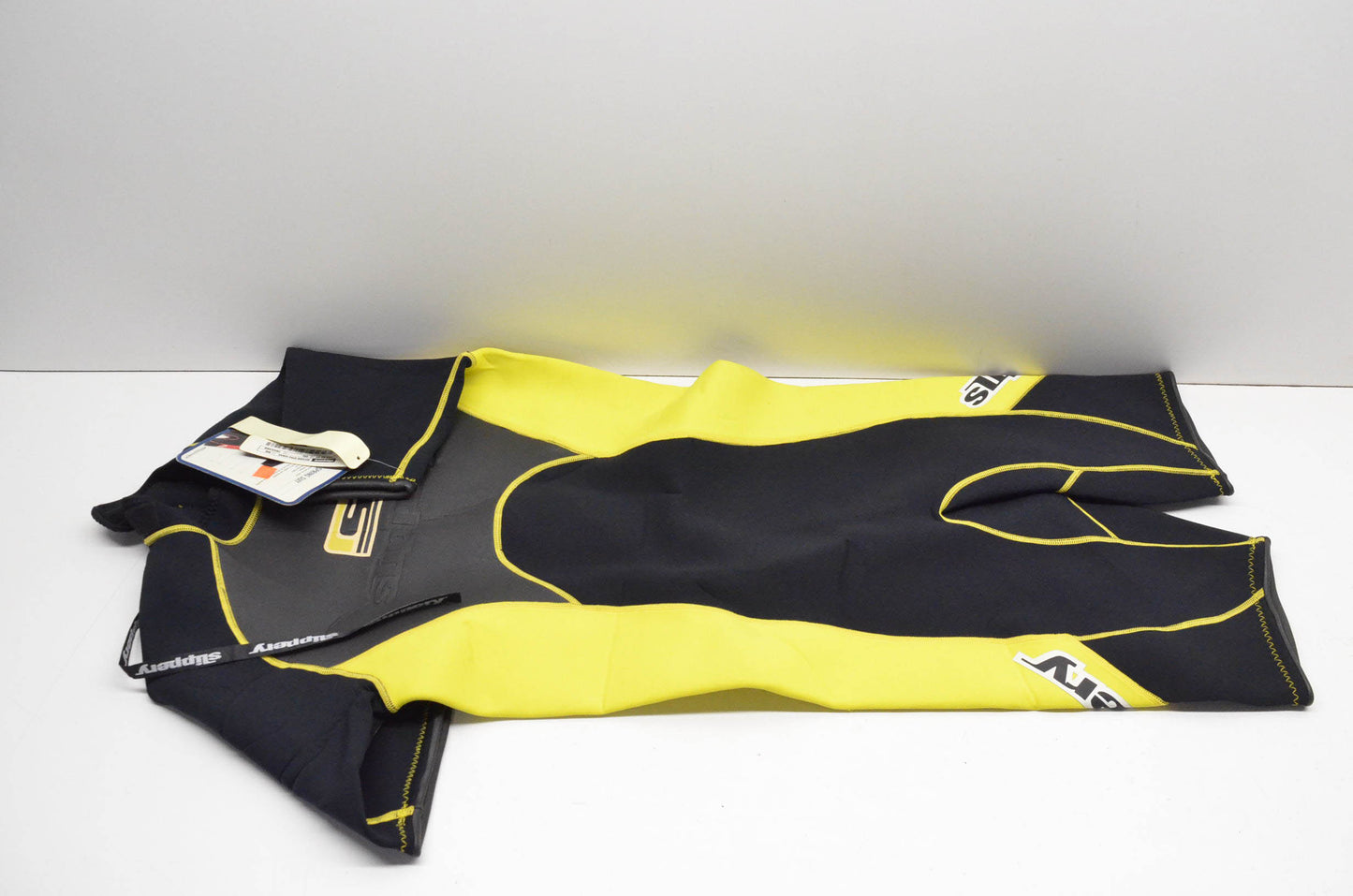 Slippery 7123-60-03 Womens Medium Yellow Reform Springsuit NOS