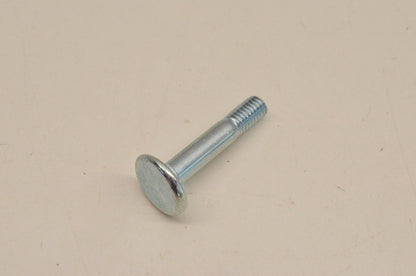 New OEM Yamaha 4TR-83945-00-00 Bolt NOS