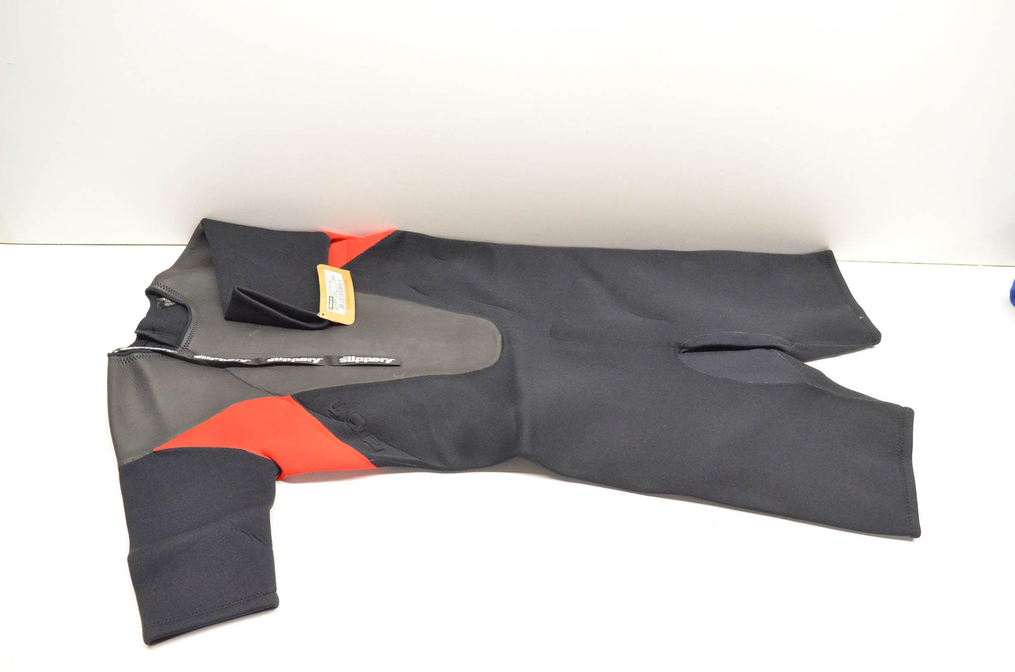 Slippery 3210-0033 Red Large Reform Wetsuit NOS
