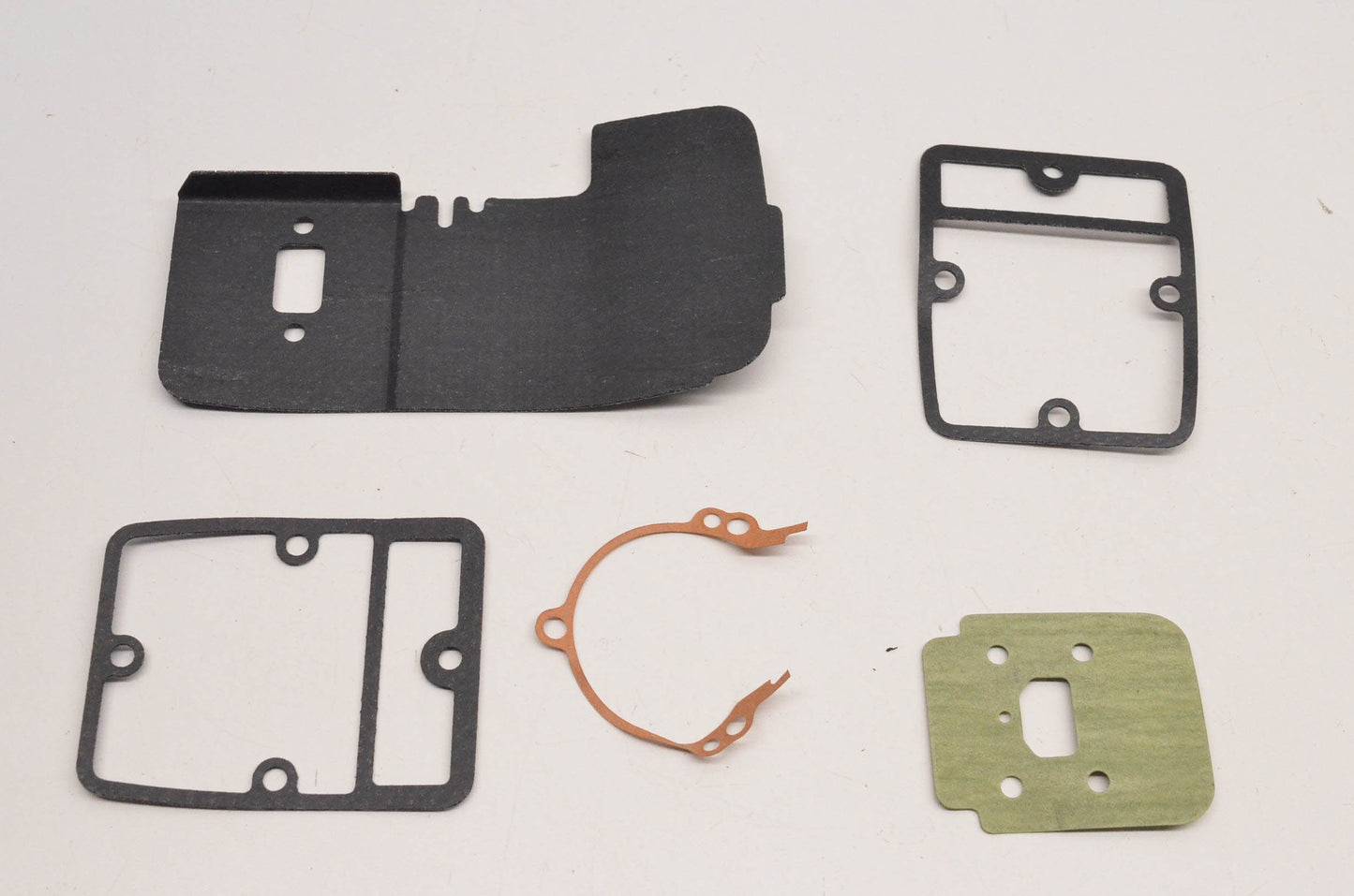 New OEM John Deere AM115932, 920221DY2 Gasket Kit NOS