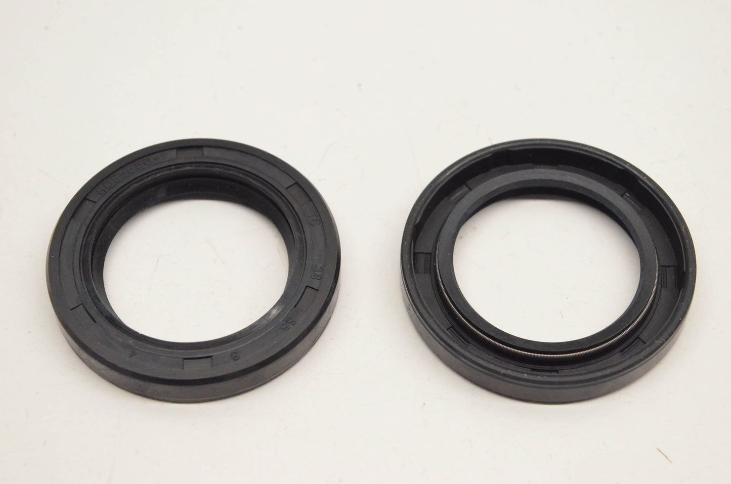 Aftermarket RDS-550-7 TC 3855 8.3 Oil Seals Qty 2 NOS