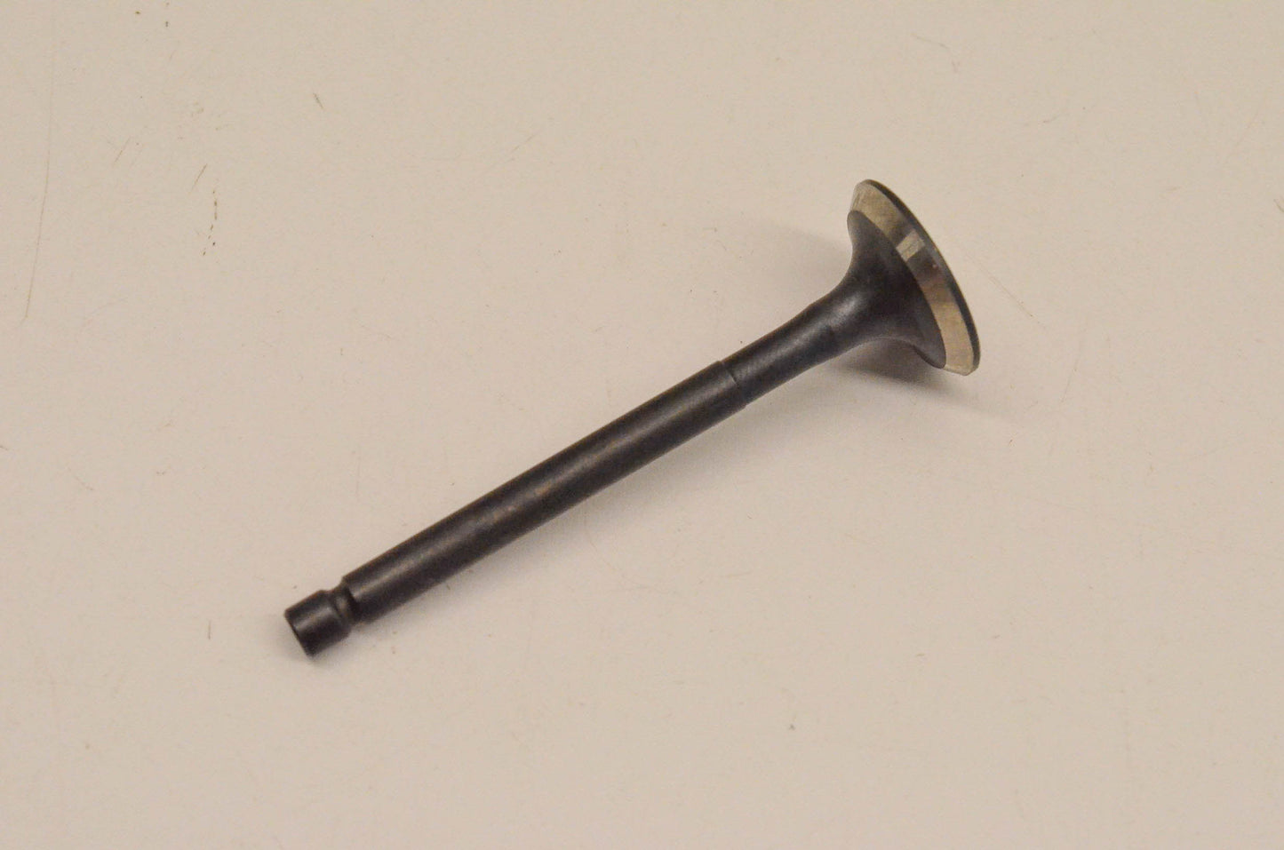 New OEM Yamaha 2D3-12121-00-00 Exhaust Valve NOS