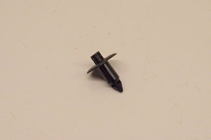 New OEM Yamaha 90269-07006-00 Rivet NOS