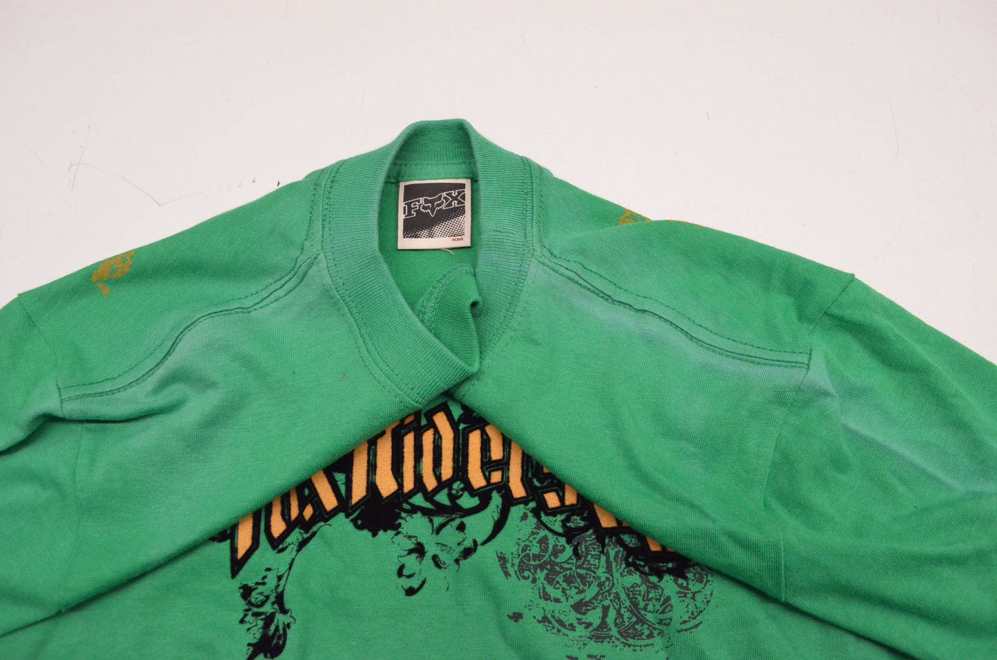 Fox 49701-004-010 Boy's Destroyed Short Sleeve Medium Green Tee Shirt NOS