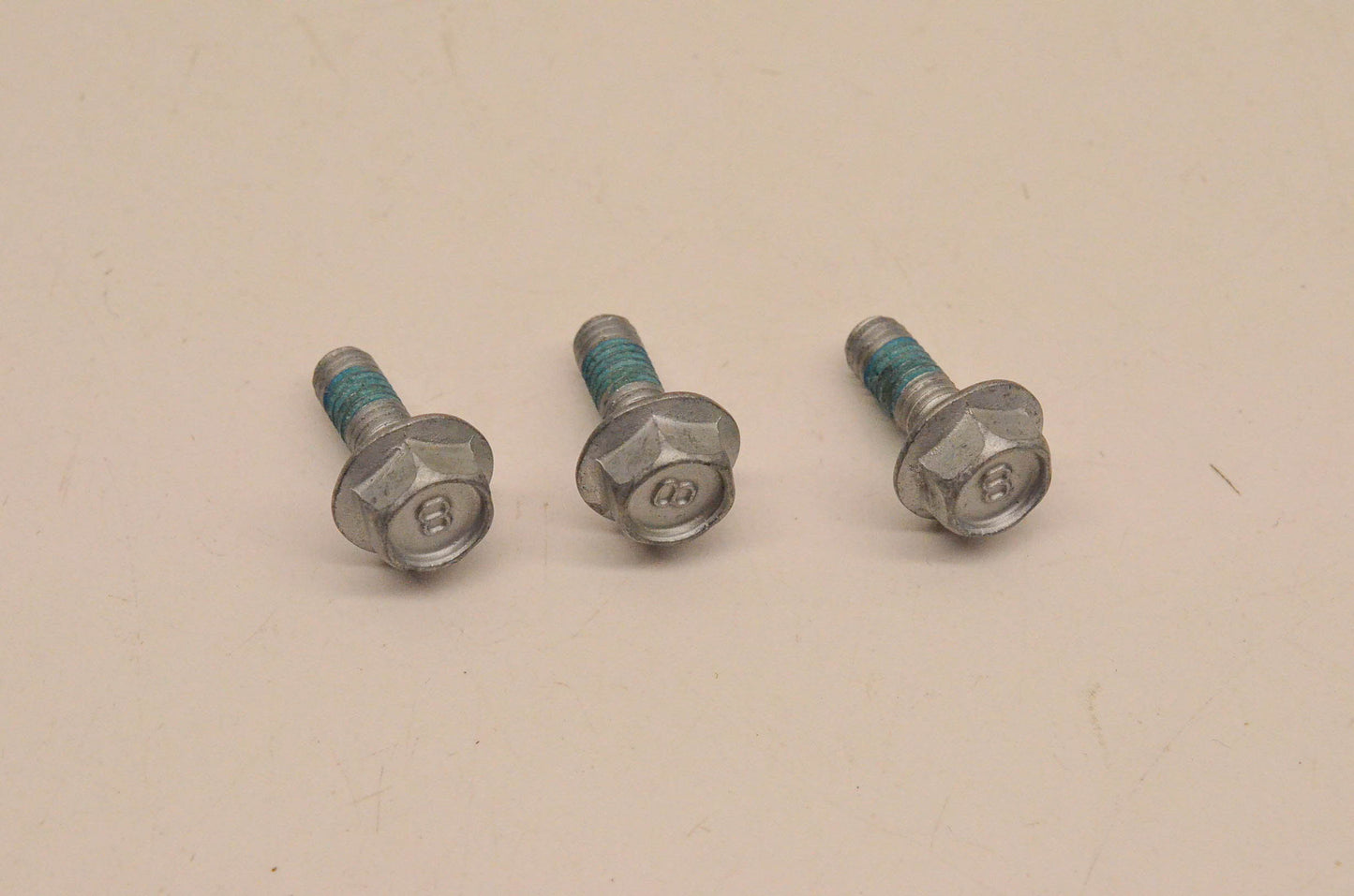 New OEM Yamaha 90109-065G4-00 Flange Bolt QTY 3 NOS