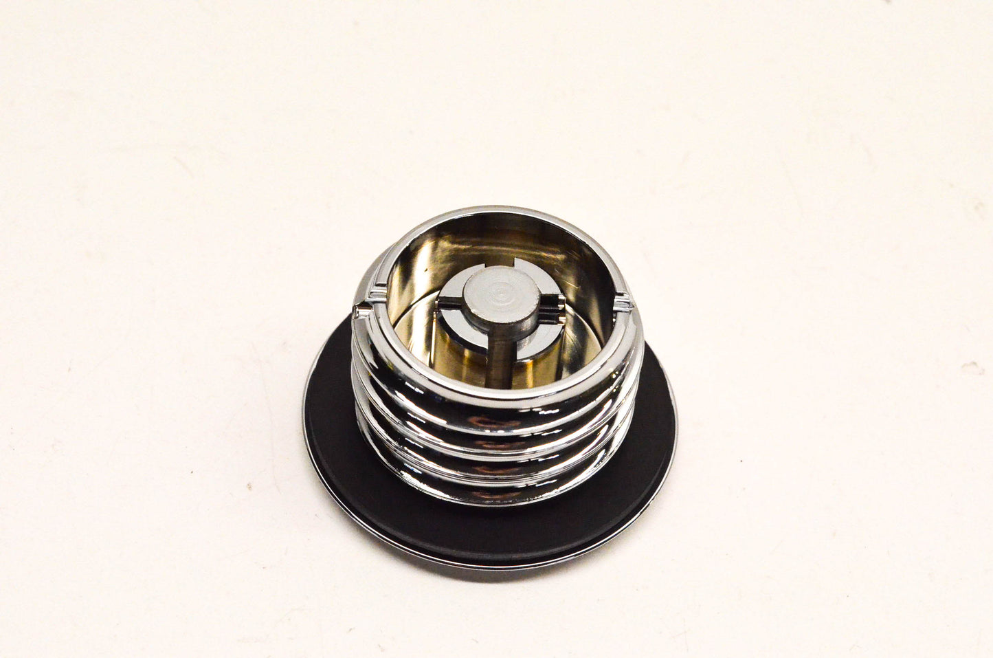Drag Specialties 0703-0058 Pop Up Vent Gas Cap NOS