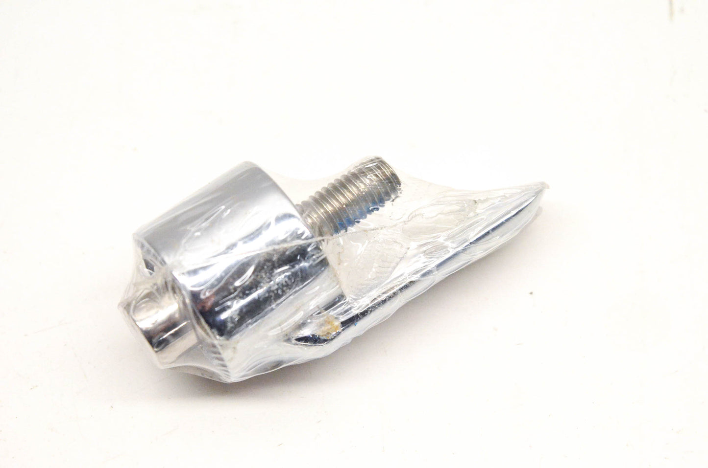 Kuryakyn 3174 License Plate Side Mount Adapter NOS
