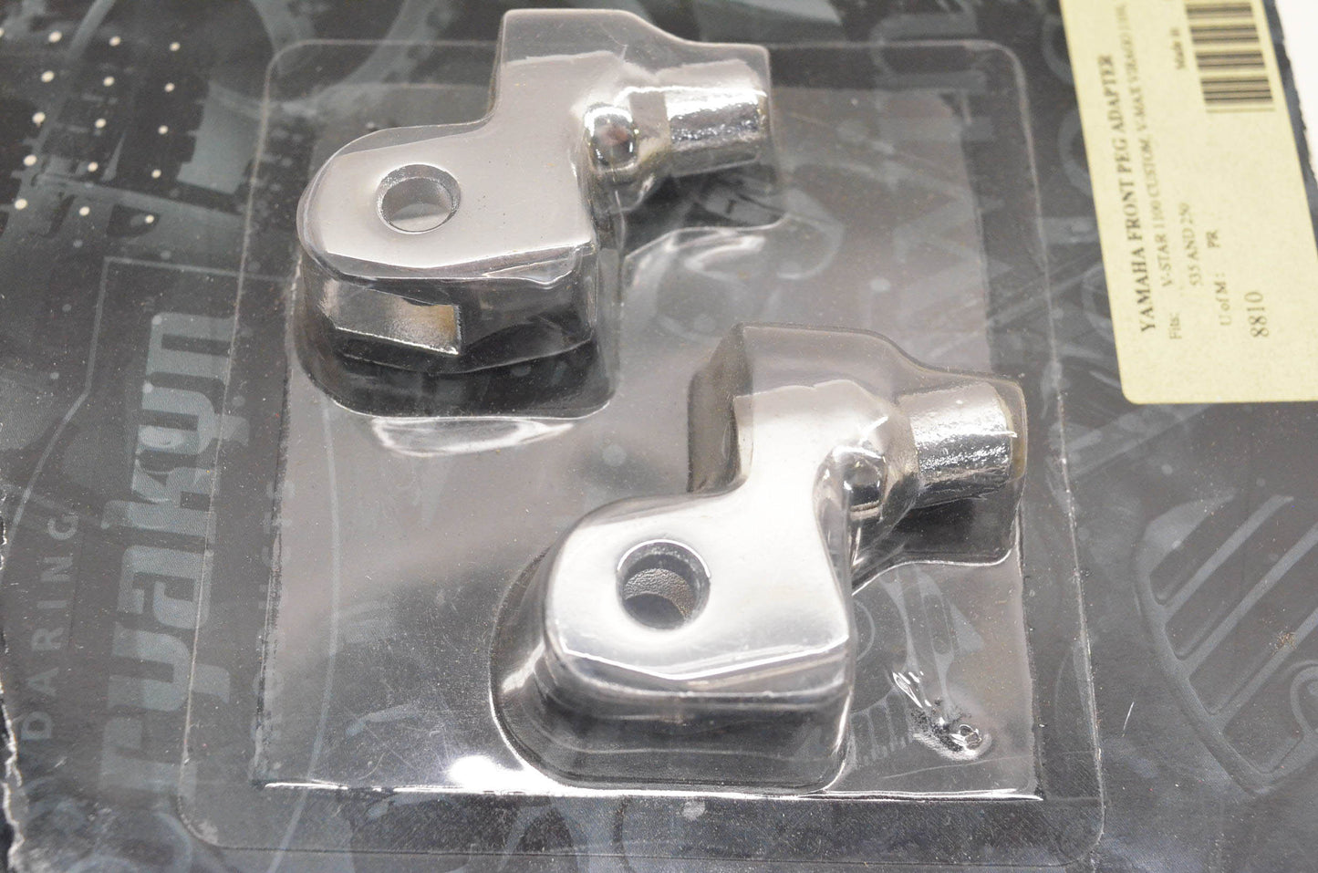 Kuryakyn 8810 Front Peg Adapter Kit NOS