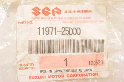 New OEM Suzuki 11971-25D00 Engine Oil Plug NOS
