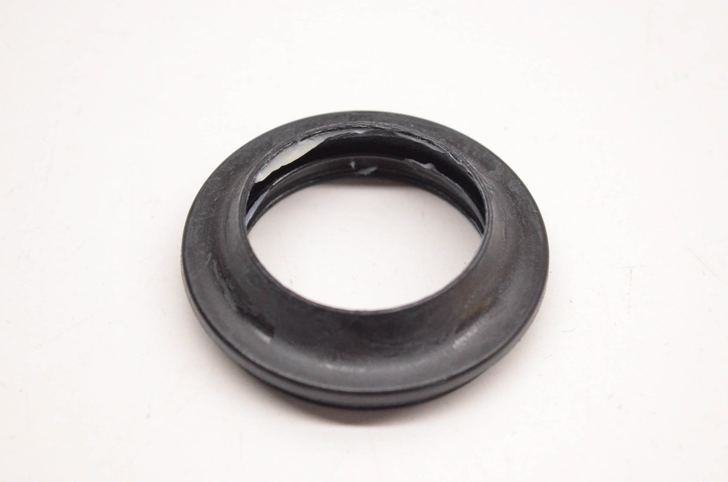 New OEM Suzuki 51173C25D00J000 Dust Seal NOS